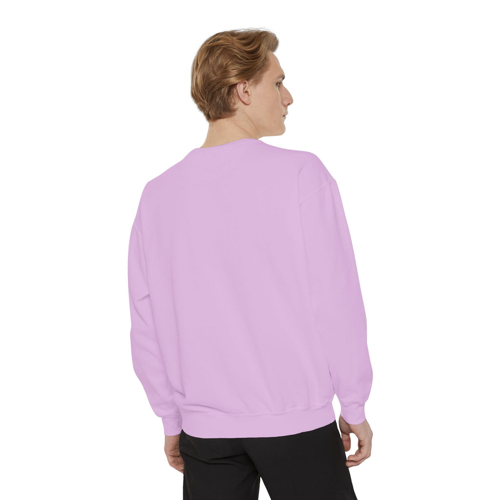 Minimal Sailboat Crewneck Sweatshirt — 'Sail the Sea' Graphic